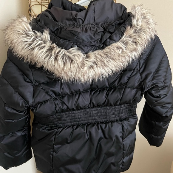 The north face girls jacket - Picture 3 of 6